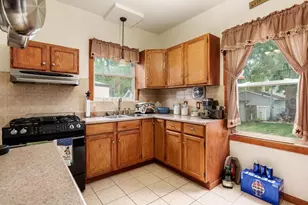 1234 E Porter Ave, Beloit, WI 53511 - Photo 27