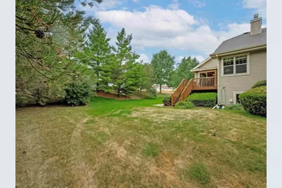 6027 Canyon Parkway, Mcfarland, WI 53558 - Photo 7