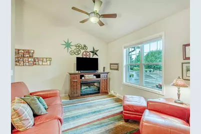 6027 Canyon Parkway, Mcfarland, WI 53558 - Photo 23