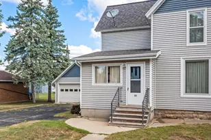 331 S Howard St, Princeton, WI 54968 - Photo 5