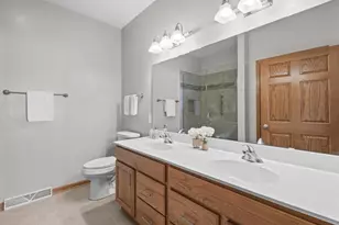 5708 Prairie Stone Dr, Mcfarland, WI 53558 - Photo 19