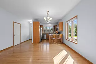 5708 Prairie Stone Dr, Mcfarland, WI 53558 - Photo 7