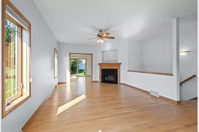 5708 Prairie Stone Drive, Mcfarland, WI 53558 - Photo 9