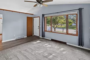 718 Olympic St, Sun Prairie, WI 53590 - Photo 7