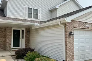 626 Village Ln, Sun Prairie, WI 53590 - Photo 1
