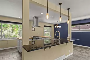 1717 Manley St, Madison, WI 53704 - Photo 5