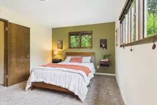 3776 Robin Hood Way, Madison, WI 53718 - Photo 35