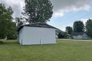 400 N Farmer St, Princeton, WI 54968 - Photo 37