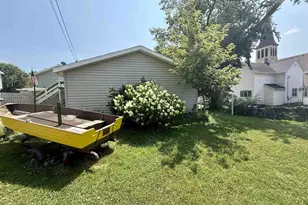 207 W Green St, Fox Lake, WI 53933 - Photo 55