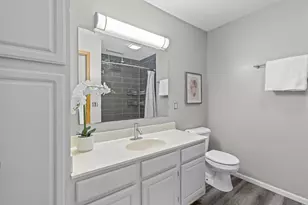 2041 McKenna Blvd, Madison, WI 53711 - Photo 19