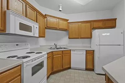 410 New Age Circle #212, Verona, WI 53593 - Photo 3