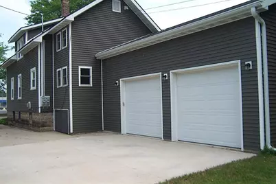 30 W Scott Street, Fond du Lac, WI 54935 - Photo 5