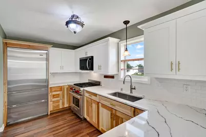 861 Vista Ridge Drive, Mount Horeb, WI 53572 - Photo 11
