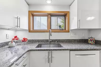 308 N Pinckney Street, Madison, WI 53703 - Photo 13