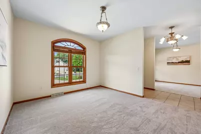1148 Bluebird Trail, Waunakee, WI 53597 - Photo 7