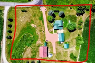 N4027 Twin Lakes Ln, Eden, WI 53019 - Photo 9