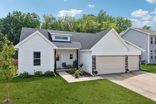 223 Cherry St, Edgerton, WI 53534 - Photo 3