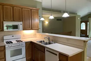125 Summit Ct, Columbus, WI 53925 - Photo 13