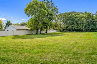 642 E Waterford Dr, Beloit, WI 53511 - Photo 39