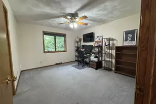 642 E Waterford Dr, Beloit, WI 53511 - Photo 29
