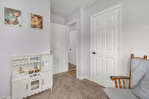 2019 Mitchell St, Oshkosh, WI 54901 - Photo 19