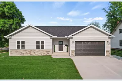 828 Elm Street, Wisconsin Dells, WI 53965 - Photo 1