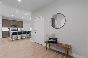 828 Elm St, Wisconsin Dells, WI 53965 - Photo 5