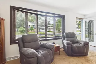 613 Whitehall Dr, Madison, WI 53714 - Photo 47
