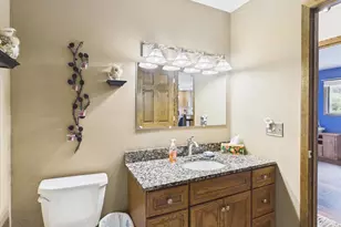 613 Whitehall Dr, Madison, WI 53714 - Photo 63