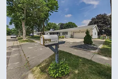 613 Whitehall Drive, Madison, WI 53714 - Photo 13