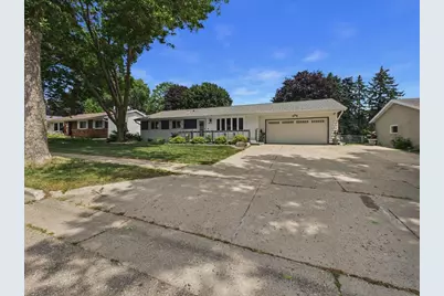 613 Whitehall Drive, Madison, WI 53714 - Photo 11
