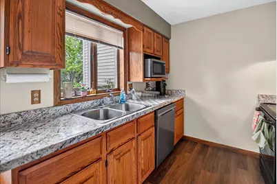 2914 Cimarron Trail, Madison, WI 53719 - Photo 19