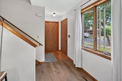 2914 Cimarron Trail, Madison, WI 53719 - Photo 7