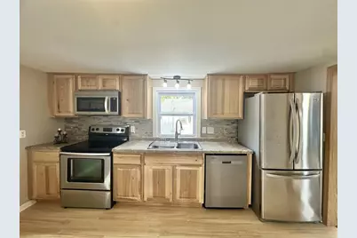 98 E Commerce Street, Cambria, WI 53923 - Photo 13