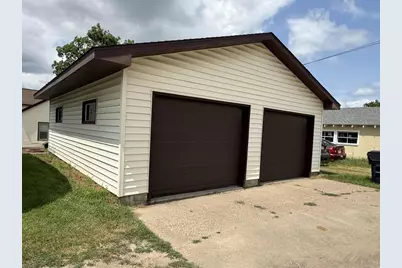 310 Cady Avenue, Tomah, WI 54660 - Photo 39