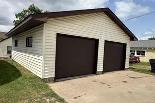 310 Cady Ave, Tomah, WI 54660 - Photo 39