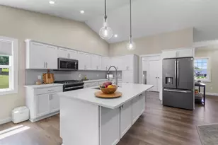 731 Chester Ct, Ripon, WI 54971 - Photo 11