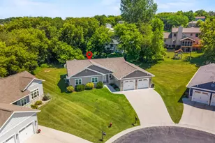 731 Chester Ct, Ripon, WI 54971 - Photo 3