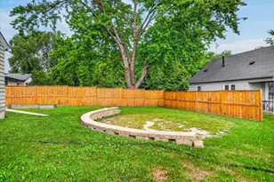 300 Leonard St, Watertown, WI 53098 - Photo 7