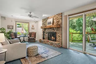 6325 Keelson Dr, Madison, WI 53705 - Photo 11