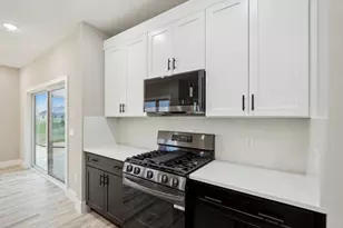 228 Falcon Ct, Sauk City, WI 53583 - Photo 17