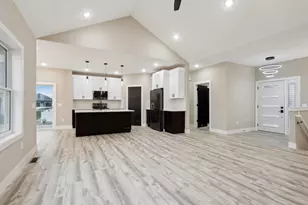 228 Falcon Ct, Sauk City, WI 53583 - Photo 11