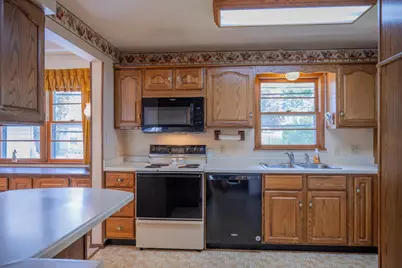 308 Elmberta Street, Mauston, WI 53948 - Photo 9