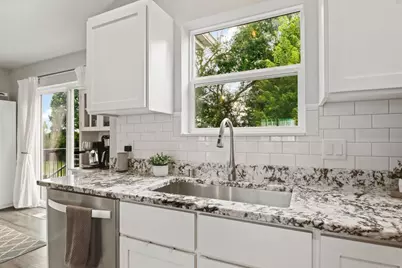 724 Crimson Leaf Lane, Madison, WI 53593 - Photo 11