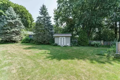 432 Applewood Lane, Janesville, WI 53548 - Photo 11