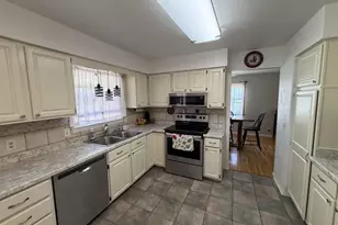 5201 N Grandeur Dr, Milton, WI 53563 - Photo 15