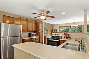 2601 Muir Field Rd, Madison, WI 53719 - Photo 15