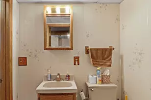 2601 Muir Field Rd, Madison, WI 53719 - Photo 29
