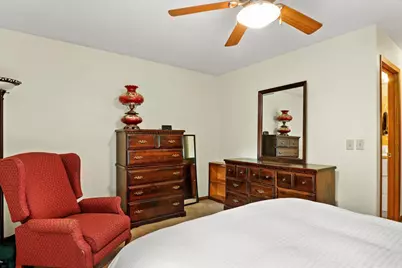 2601 Muir Field Road, Madison, WI 53719 - Photo 21
