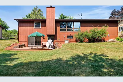 2601 Muir Field Road, Madison, WI 53719 - Photo 3